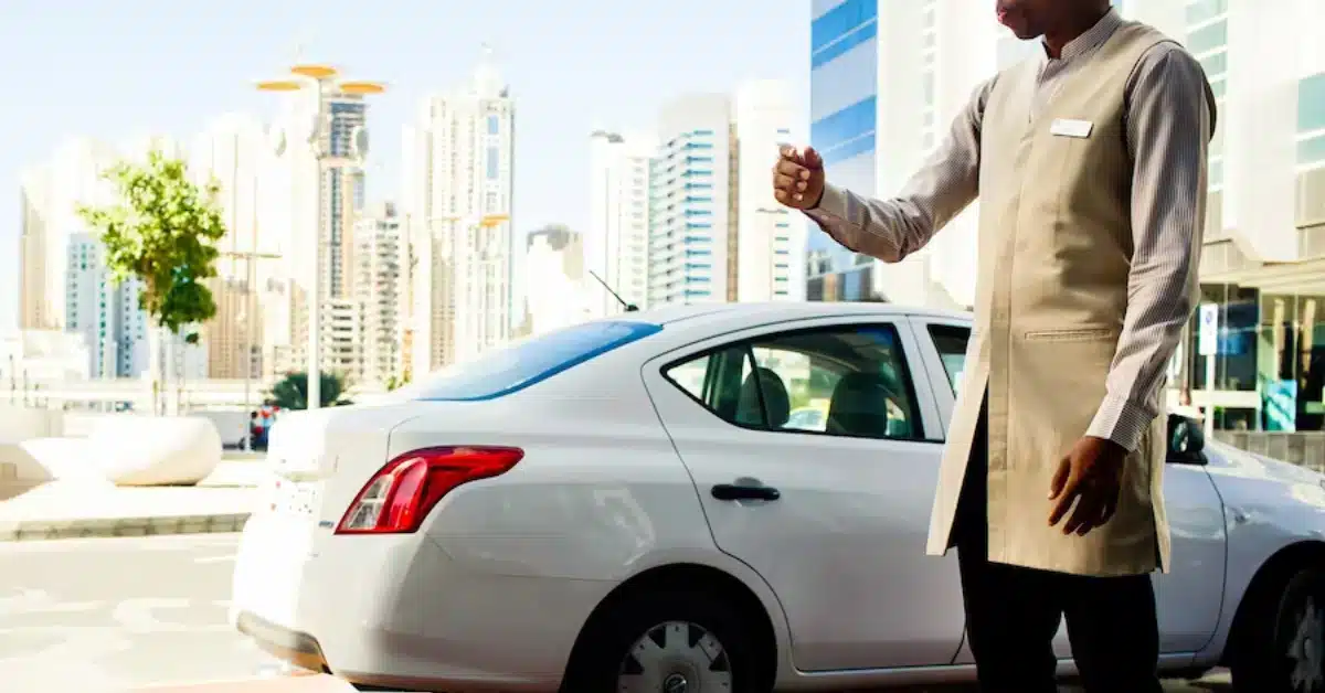 What business to start in dubai without investment?,best small business to start in dubai