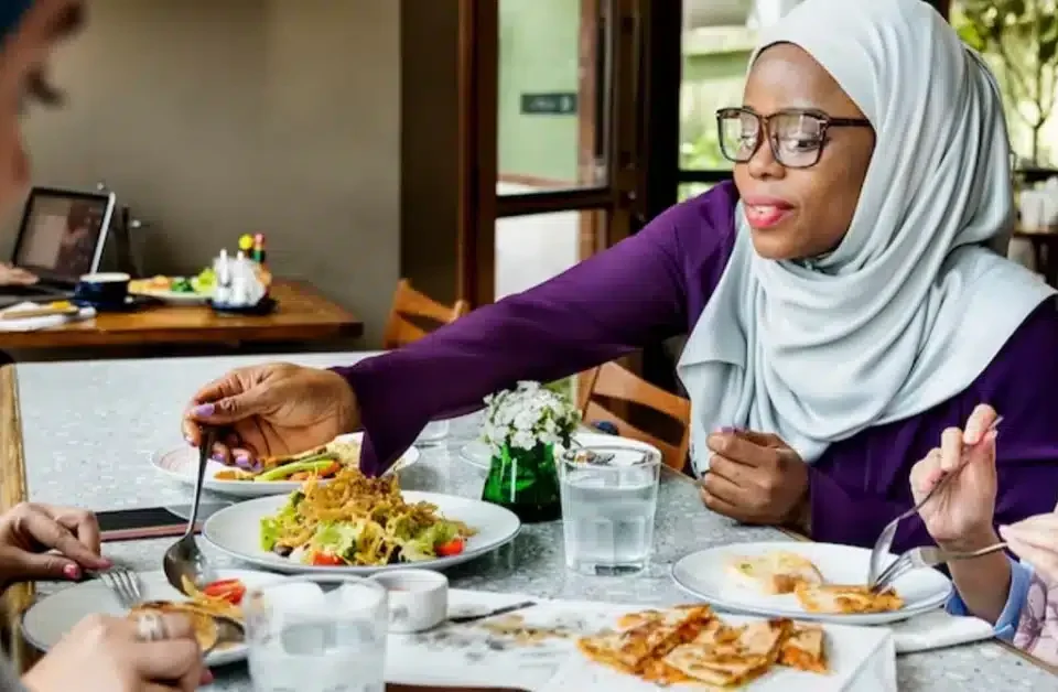 clothing business in dubai